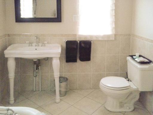 Linden Homestead - Queen Suite