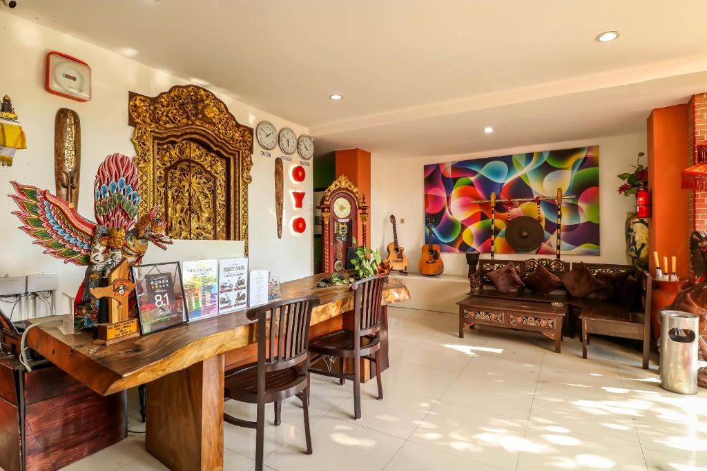 OYO 1666 Grand Pudjawan Hotel