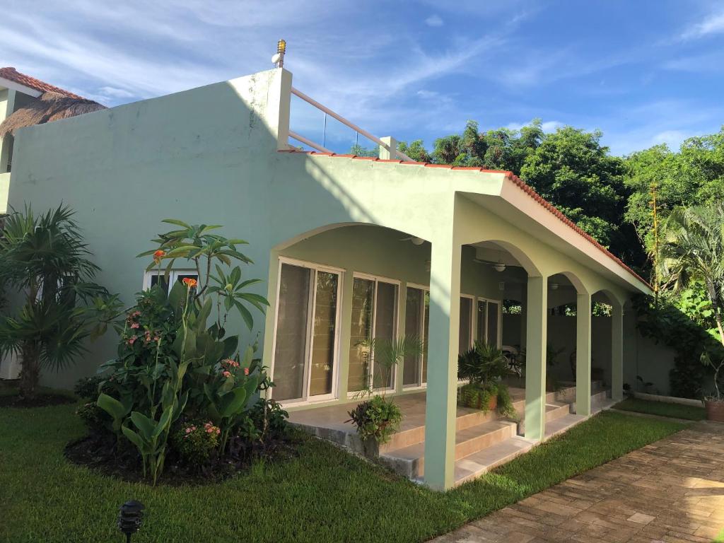 Cozumel Beach House Luxury Vacation Rentals - Villa Paradise Cozumel Entire  House 3bed 3 baths, Mexico 