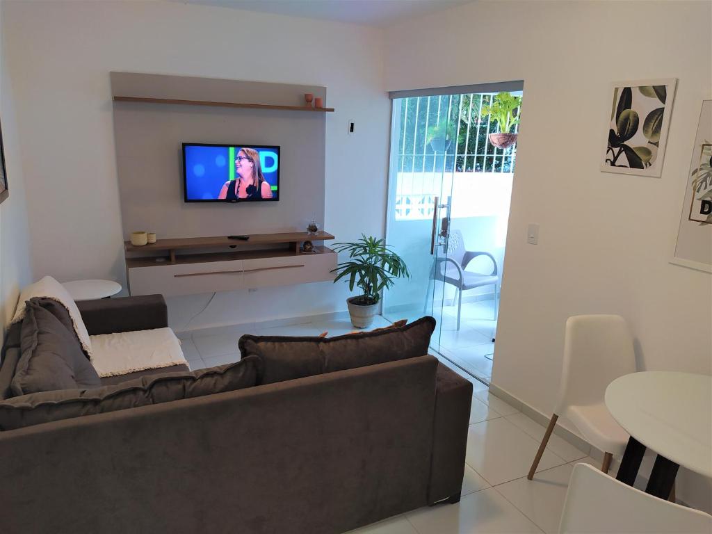  Apartamento mobiliado em candeias a 200m da praia