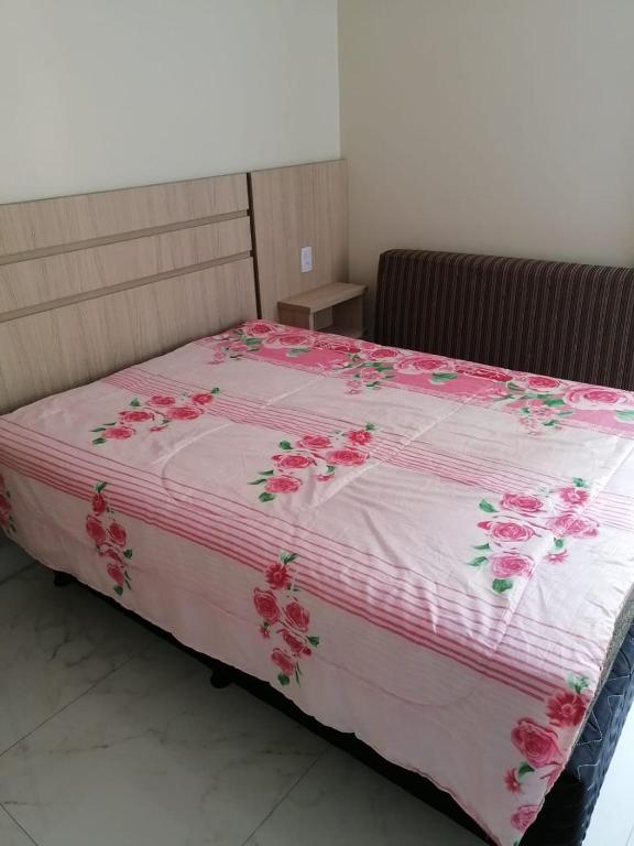  CALDAS NOVAS - GO - Apartamento Parque das Aguas Quentes - em frente Clube Privê