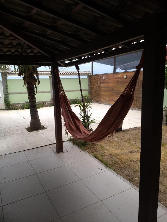  Ótima casa em frente a praia de Ponta Negra/Rj