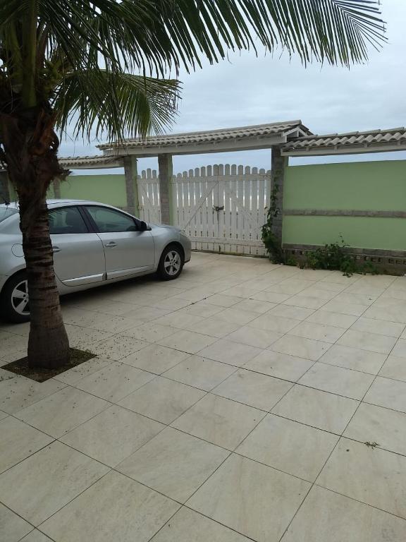  Ótima casa em frente a praia de Ponta Negra/Rj