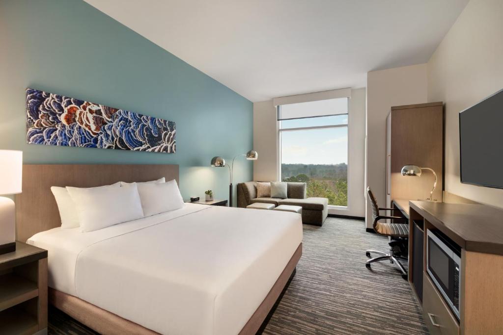 Hyatt House Atlanta Perimeter Center photo