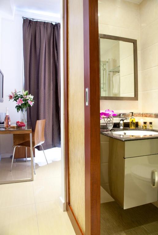 City Inn Russell Square - Resim 16