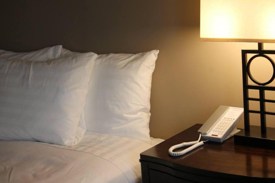 Norwalk Inn & Conference Center - 