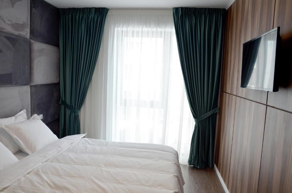 Natalia Apartments - Housity