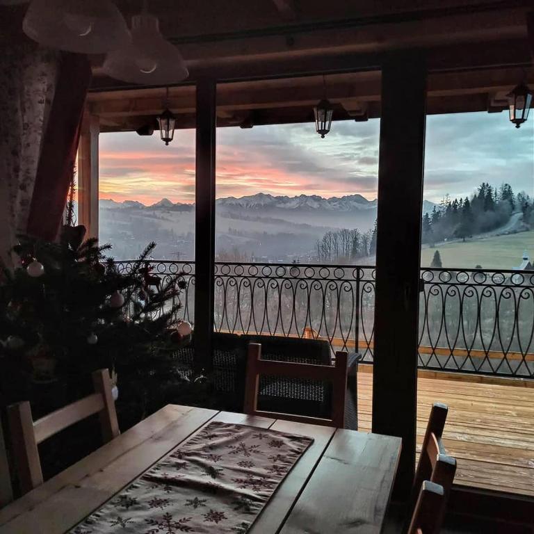 Príroda v okolí horskej chaty