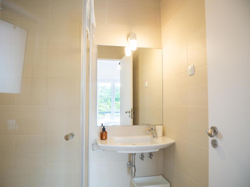 Azen Cool House - 11