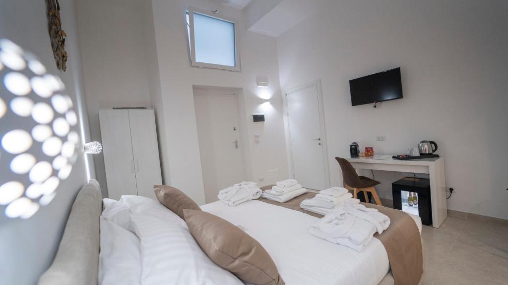 Dimora Fantasia Charme B&B - 1