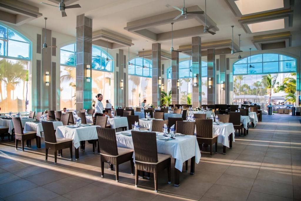 Restaurace v ubytování Riu Palace Aruba - All Inclusive