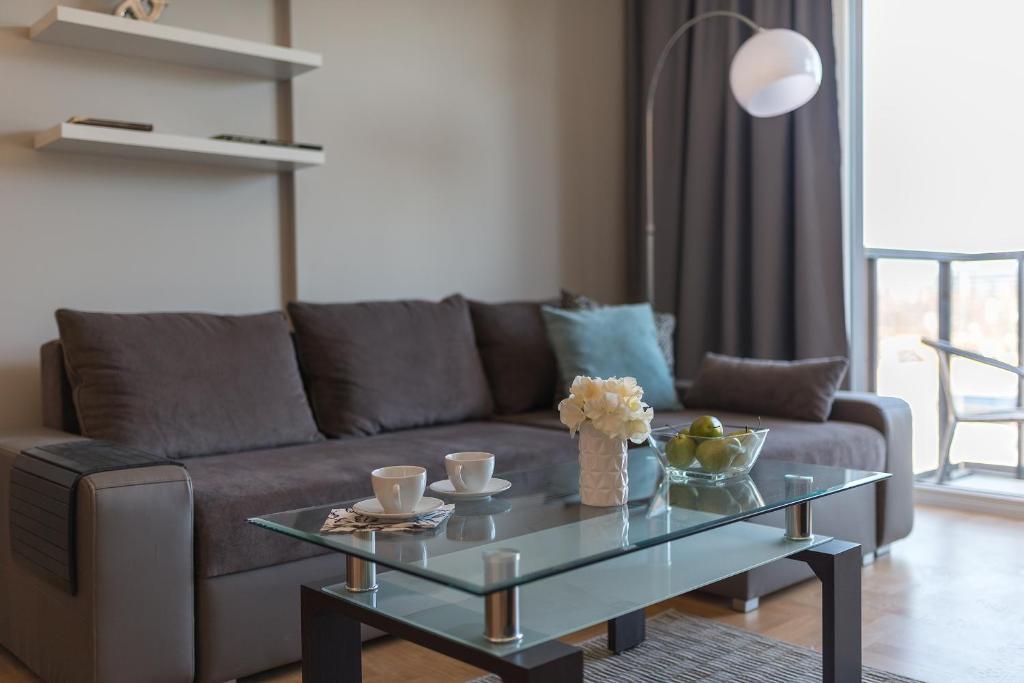 Posedenie v ubytovaní Konstruktorska P&O Serviced Apartments