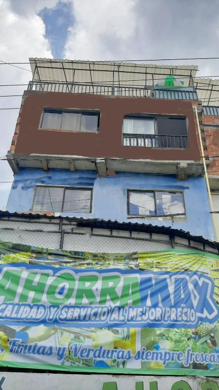1Ubicación única con vista ESPECTACULAR en un auténtico barrio de Medellín