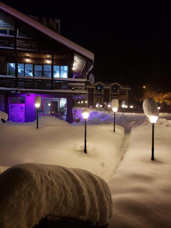 Hotel Banguriani v zimě