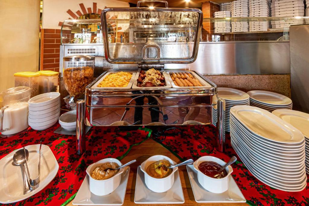 Jedlo v ubytovaní bed & breakfast alebo blízkom okolí