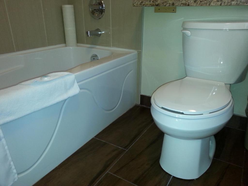 Koupelna v ubytování Barclay Hotel