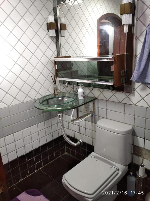  Casa com piscina no centro de Foz