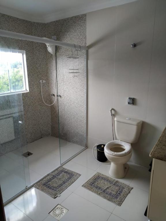  Casa com piscina no centro de Foz