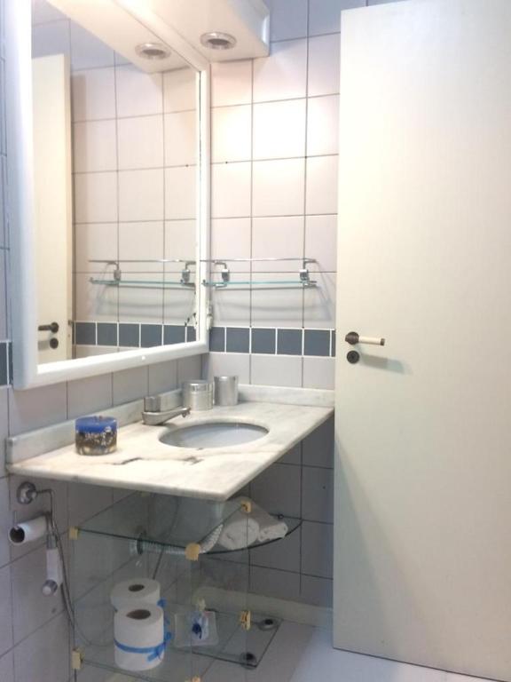  Adorável apartamento na praia c/ ar+wifi+cabo+mais