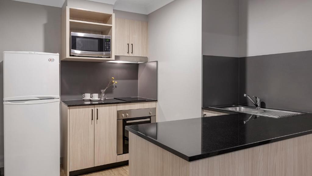 Oaks Sydney North Ryde Suites - Resim 26