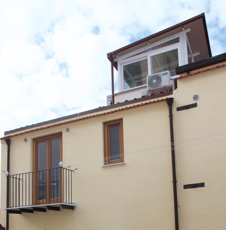 Budynek, w którym mieści się apartament