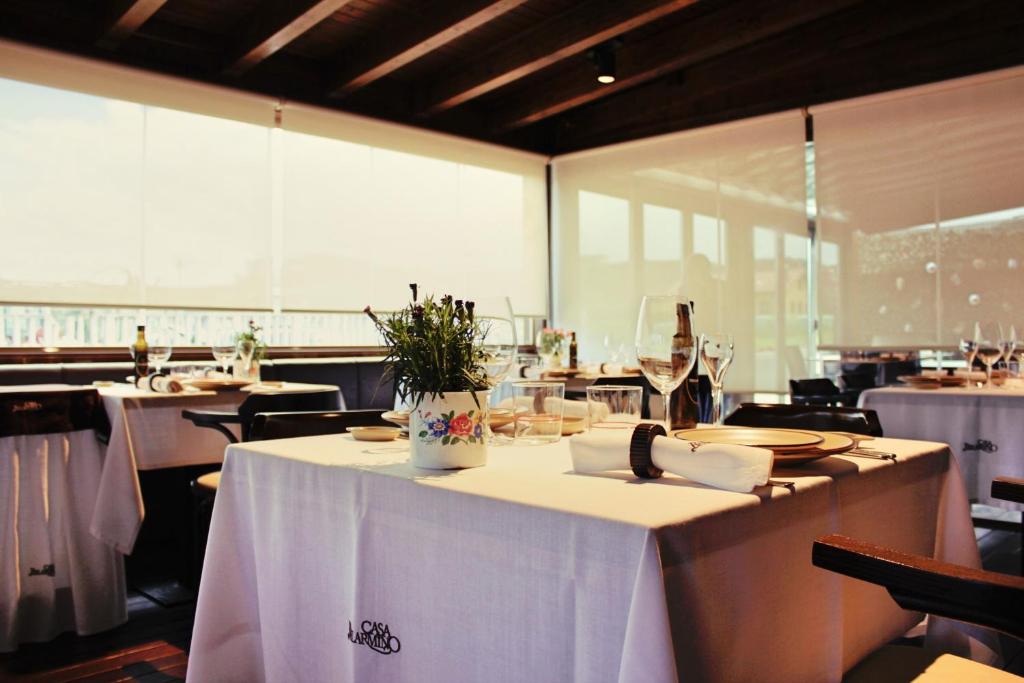 Apartamentos de Herminia, Manzaneda – Updated 2023 Prices