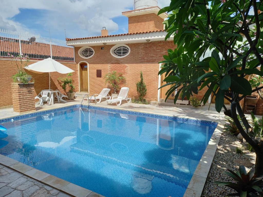  Agua Quente Hotel Pousada