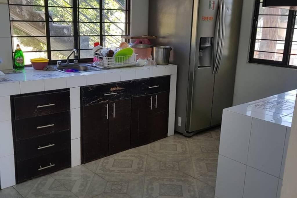 CASA EN TLALTIZAPAN PARA HASTA 30 PERSONAS PARA FINES DE SEMANA Y ENTRE SEMANA