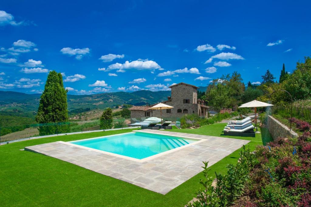 Bazén v ubytovaní Villa il Vigneto - Homelike Villas alebo v jeho blízkosti