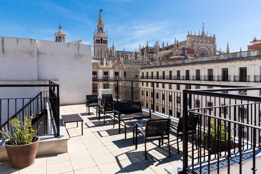 Welldone Cathedral Suites, Seville – Updated 2023 Prices