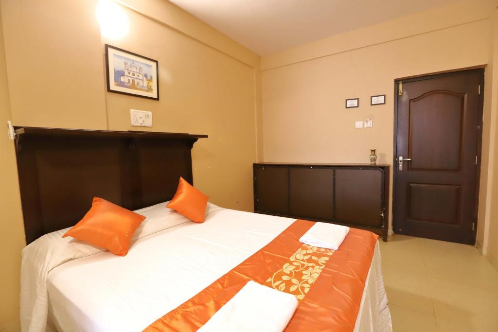 Postel nebo postele na pokoji v ubytování Dimar Beach Hotel