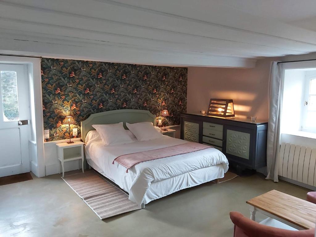 Les Chambres du Château du Rozel - Classic Double Room