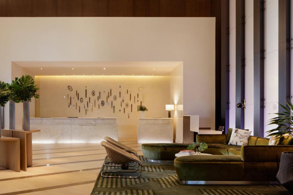 Posezení v ubytování Kimpton EPIC Hotel by IHG
