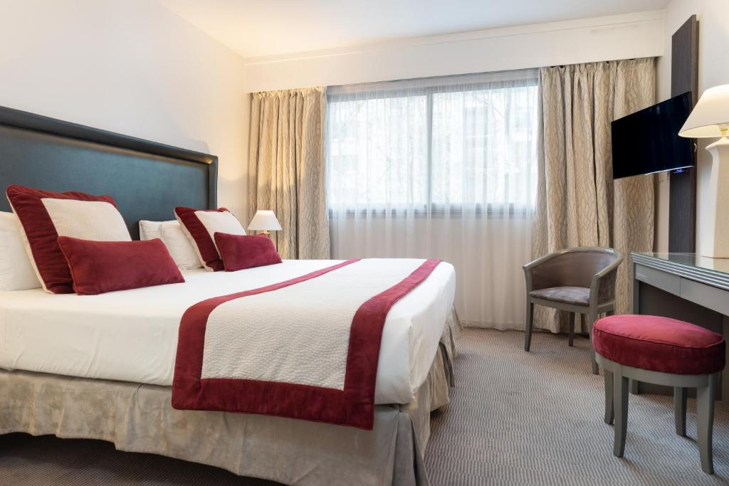 
Standard Double or Twin Room
