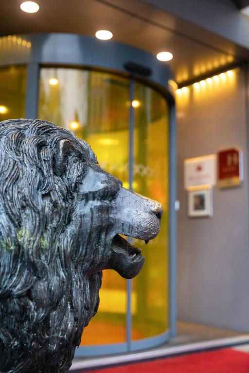 Hôtel Charlemagne by Happyculture - Resim 29