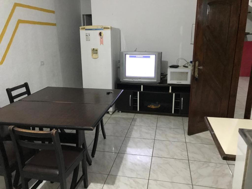  Ótima casa com piscina em Praia Grande