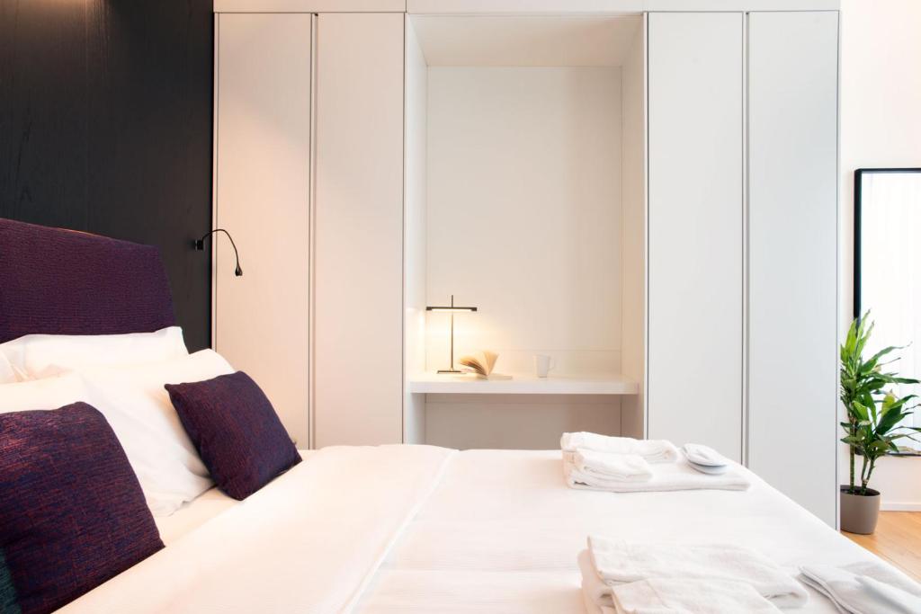 BMORE Duomo - Luxury Apartments near Duomo - 11