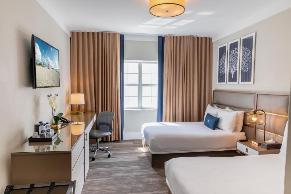 Postel nebo postele na pokoji v ubytování San Juan Hotel Miami Beach