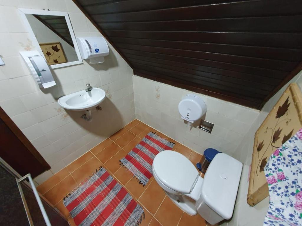 Koupelna v ubytování Pousada e Hostel Holandês