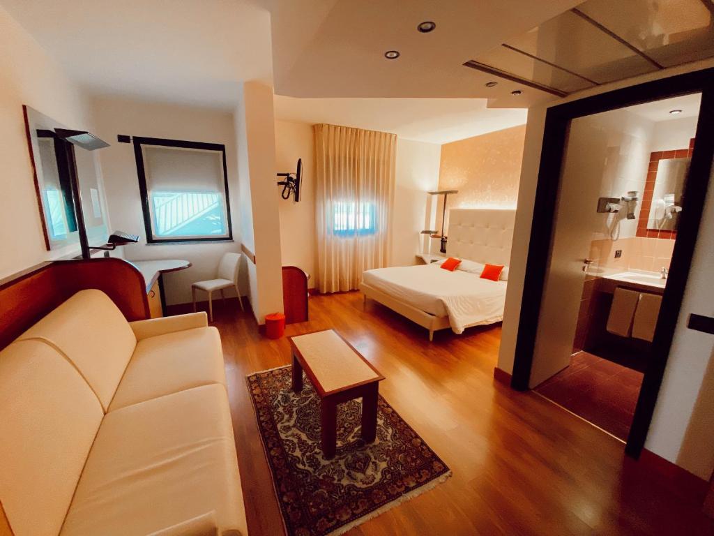 Postel nebo postele na pokoji v ubytování Best Western Hotel Solaf