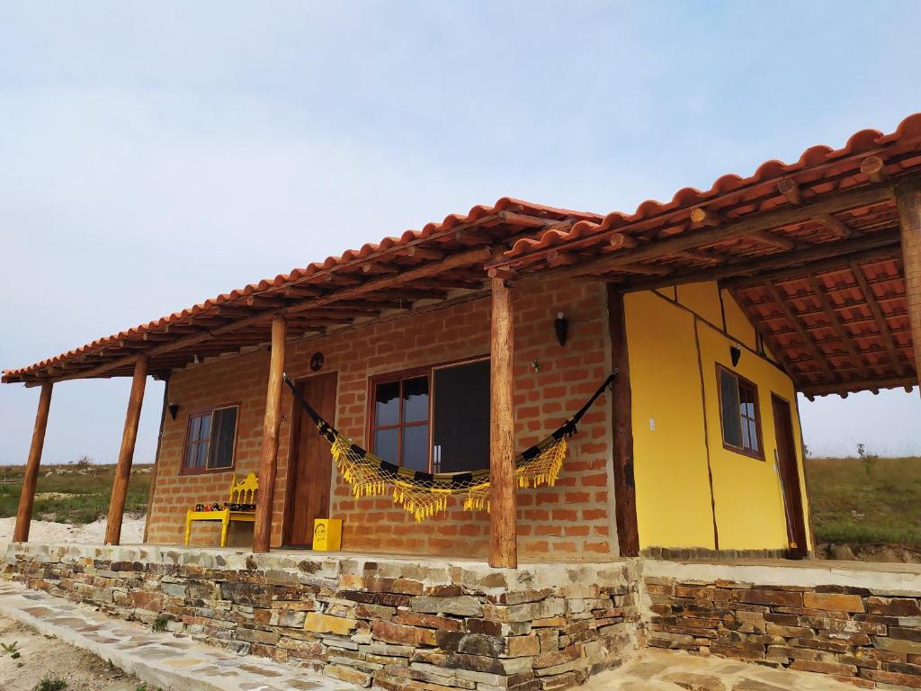  Sítio São Miguel - Carrancas - MG - Chalé Girassol