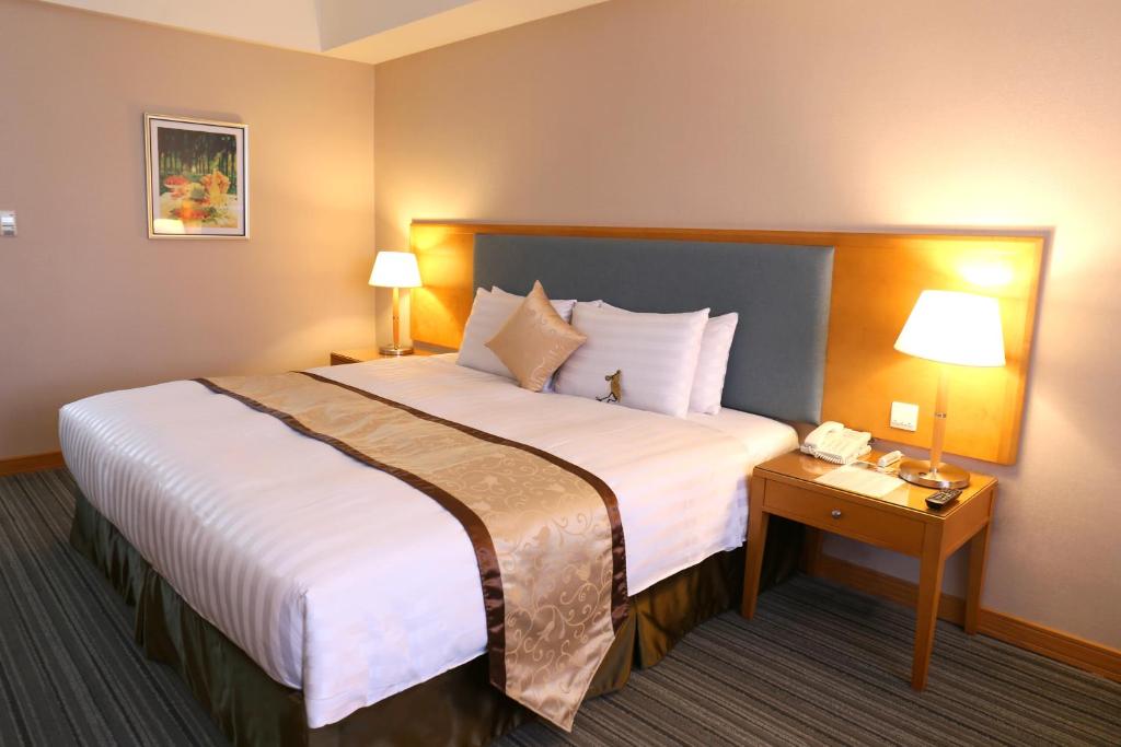 Fushin Hotel - Tainan - غرفة مزدوجة ديلوكس مع حمام