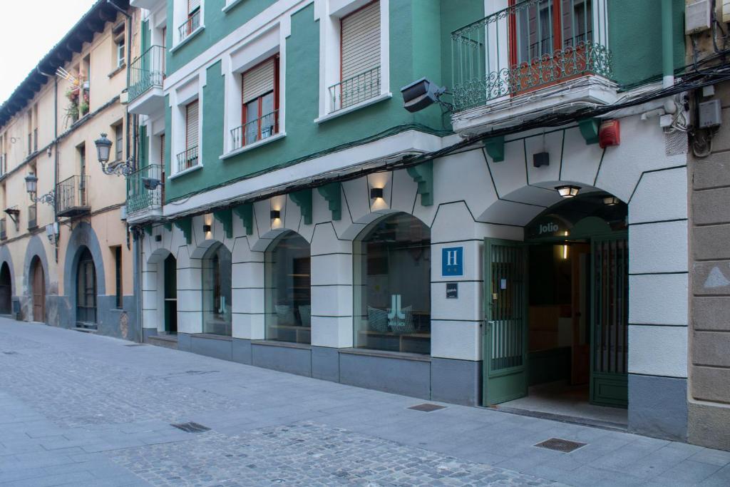 Budova, kde se hotel nachází