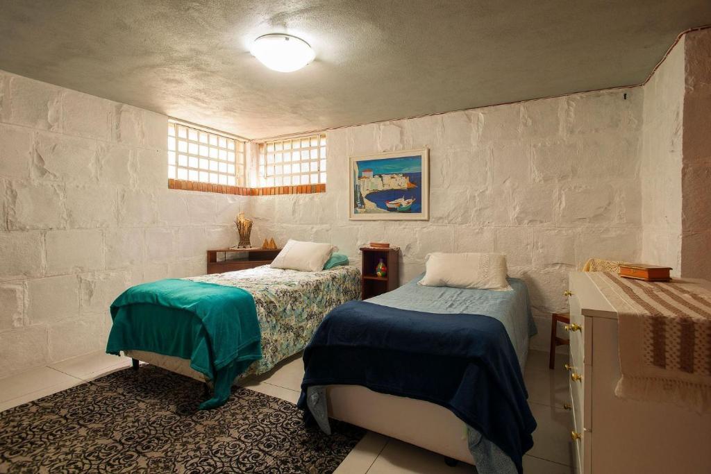  Aconchegante ambiente com 2 quartos e ótima localização!