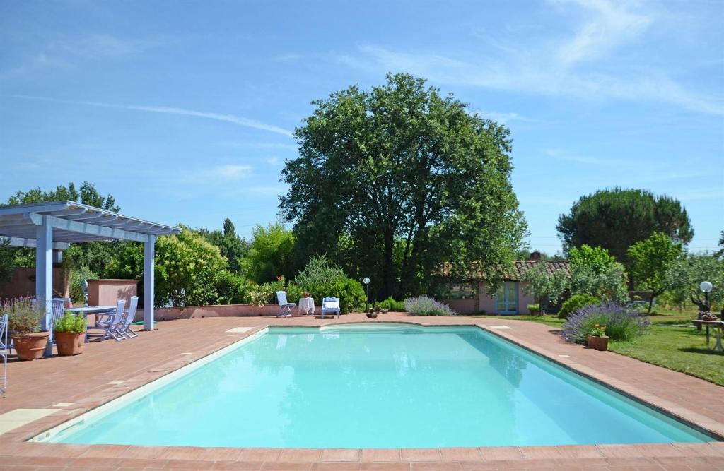 Emozione Toscana - Four-Bedroom Villa