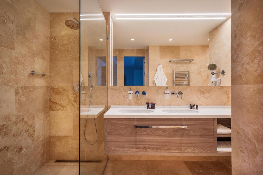 Hotel CUBE Prague - Resim 6