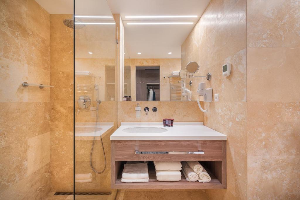 Koupelna v ubytování Hotel CUBE Prague