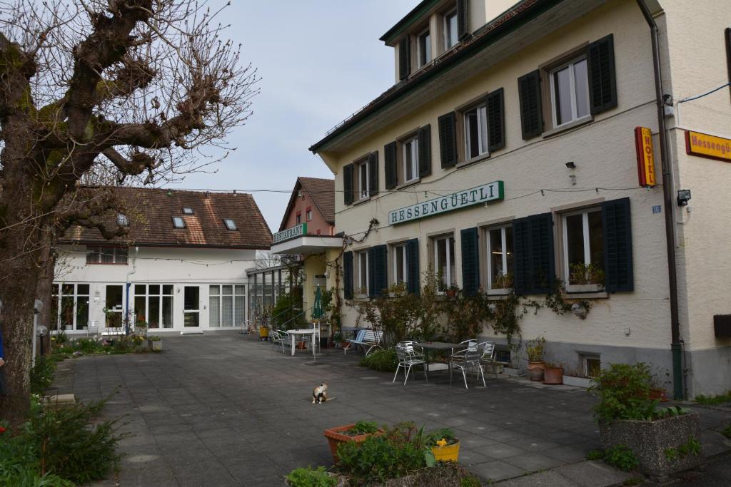 Budova, kde se hotel nachází