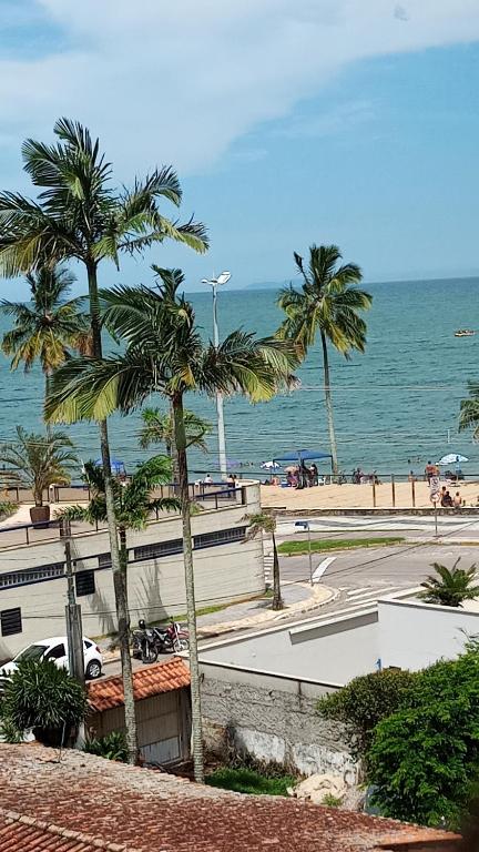  Apart. Martim de Sa - Pe na Areia