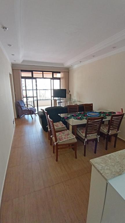  Apart. Martim de Sa - Pe na Areia